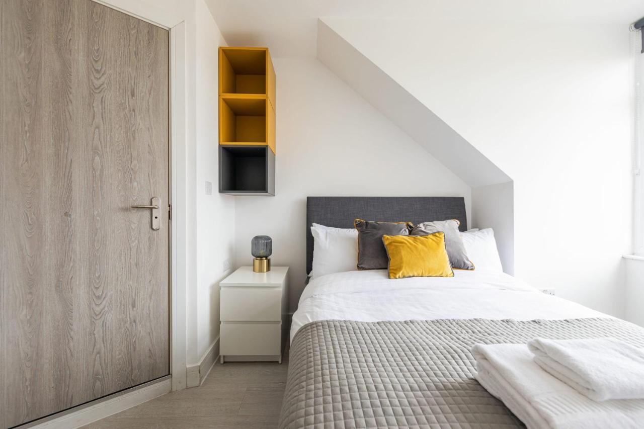 Charming Hotel Laundry Near Tufnell Park London Ngoại thất bức ảnh
